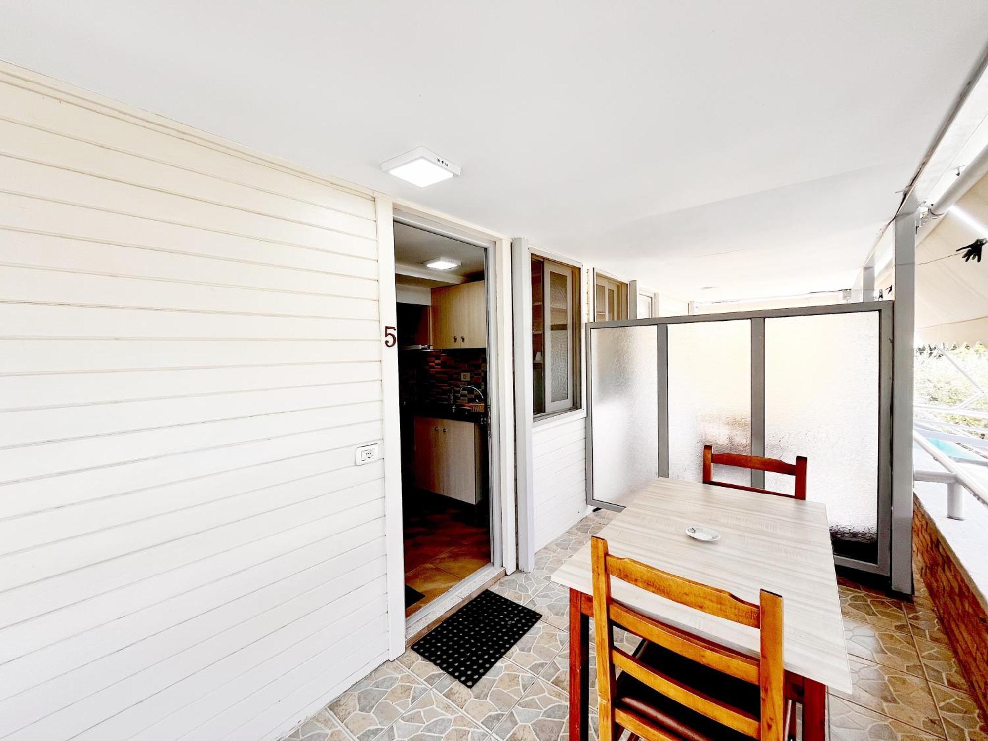 Garden Rooms Himare Exterior photo
